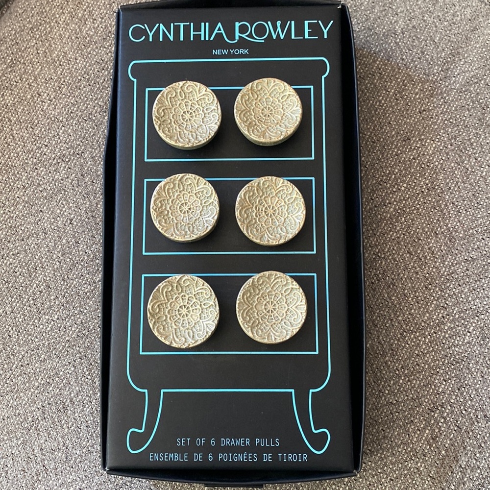 Cynthia Rowley set of 6 drawer pulls